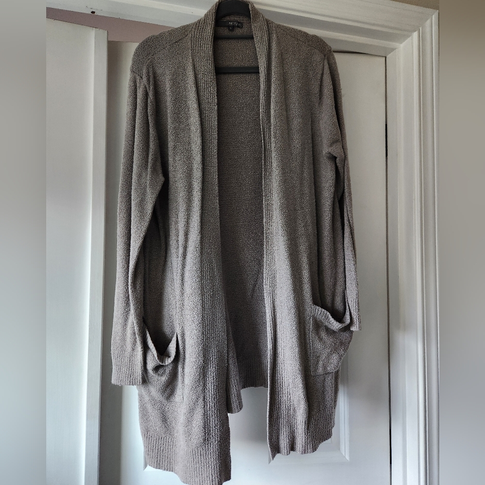 Matty M Women's Beige Open Front Cardigan (Large)